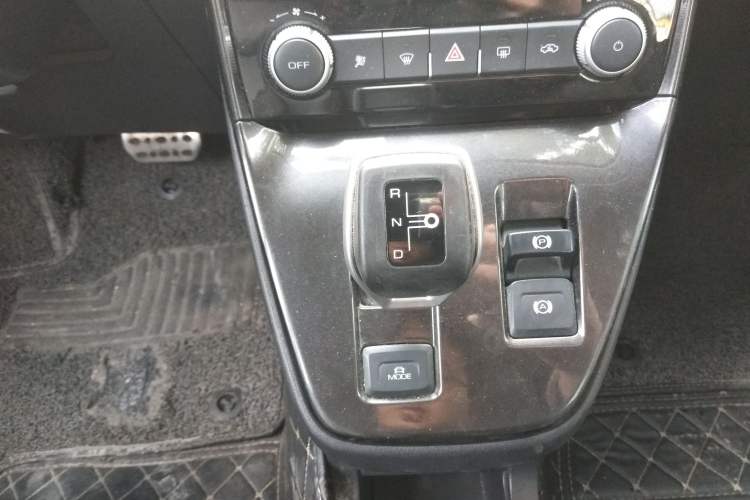Used ORA iQ 2018 High-Range Version Smart Connectivity Model Gear Lever