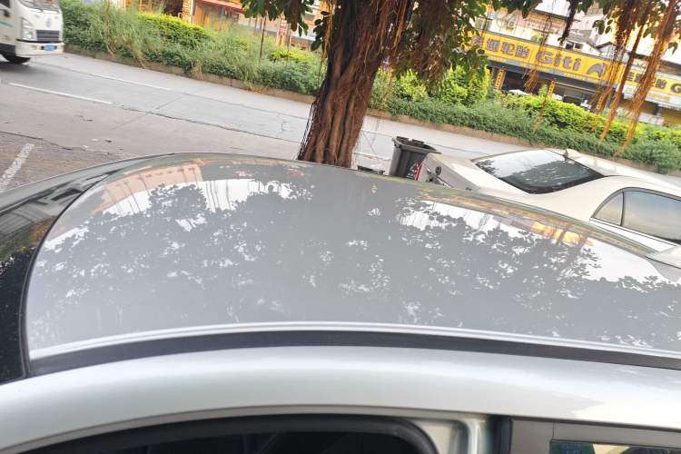 Used ORA iQ 2018 High-Range Version Smart Connectivity Model Roof