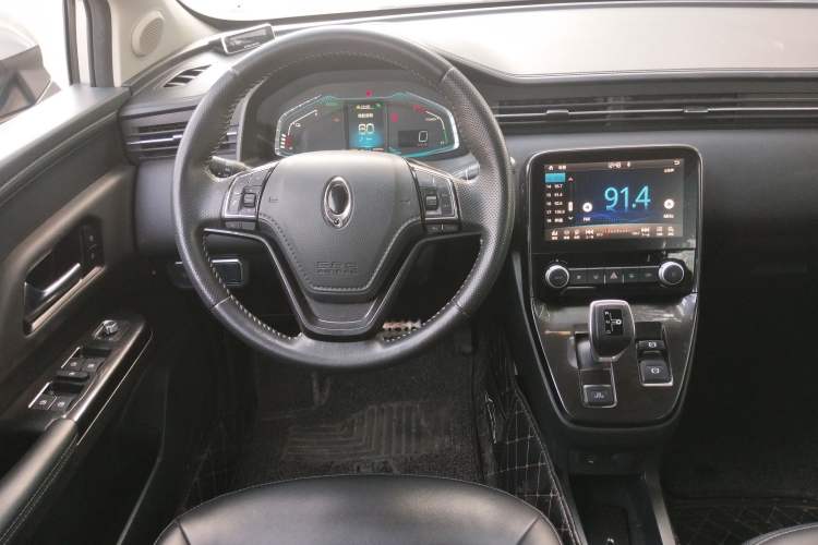 Used ORA iQ 2018 High-Range Version Smart Connectivity Model Steering Wheel