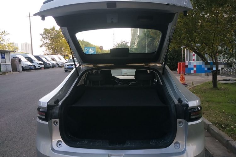 Used ORA iQ 2018 High-Range Version Smart Connectivity Model Trunk