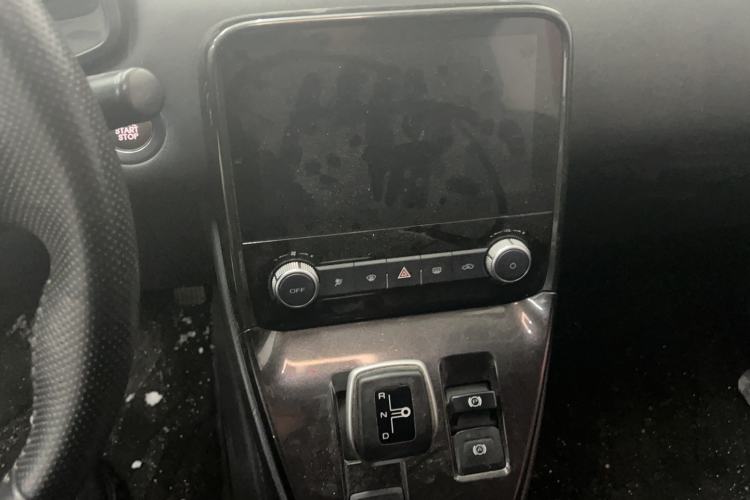 Used ORA iQ 2018 High-Range Version Smart Connectivity Model Audio And AC Panel