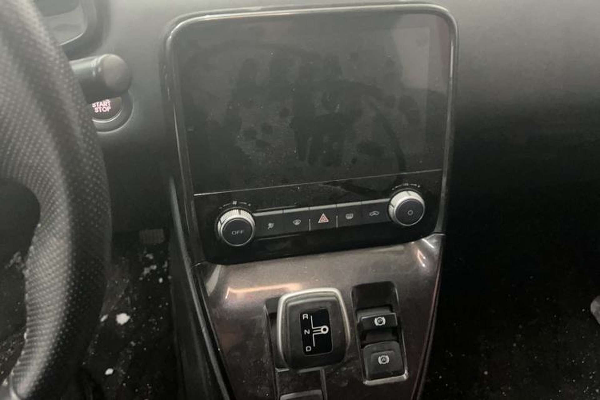 Used ORA iQ 2018 High-Range Version Smart Connectivity Model Audio And AC Panel