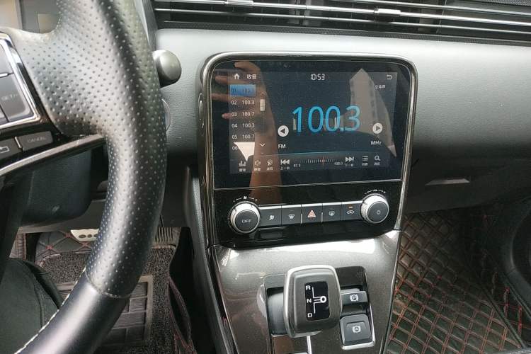 Used ORA iQ 2018 High-Range Version Smart Connectivity Model Audio And AC Panel
