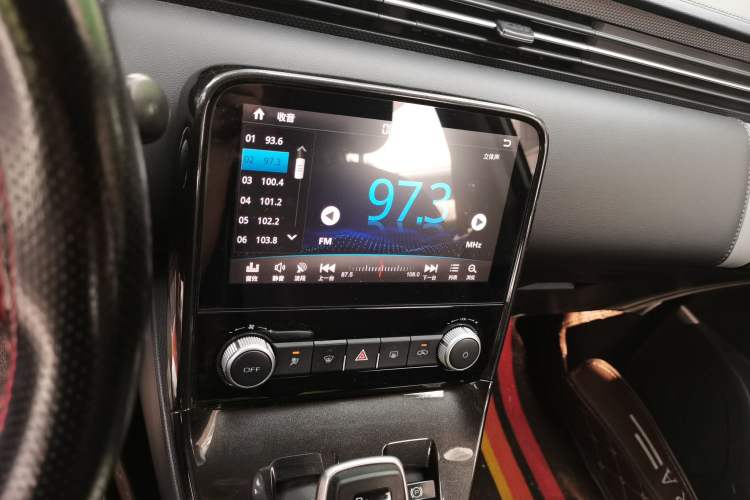 Used ORA iQ 2018 High-Range Version Smart Connectivity Model Audio And AC Panel