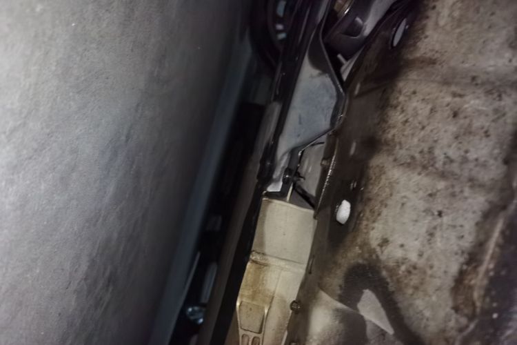 Used ORA iQ 2018 High-Range Version Smart Connectivity Model Chassis Front Left