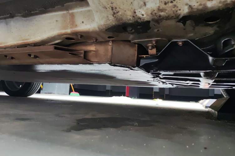 Used ORA iQ 2018 High-Range Version Smart Connectivity Model Chassis Front Right
