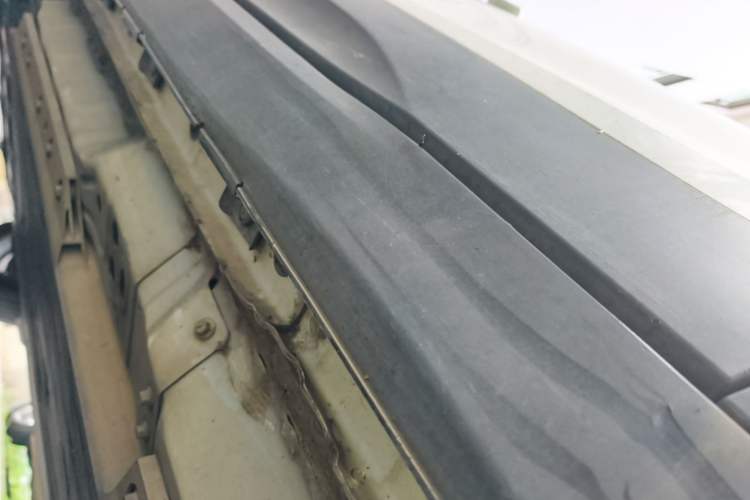 Used ORA iQ 2018 High-Range Version Smart Connectivity Model Chassis Rear Left