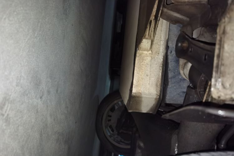 Used ORA iQ 2018 High-Range Version Smart Connectivity Model Chassis Rear Left