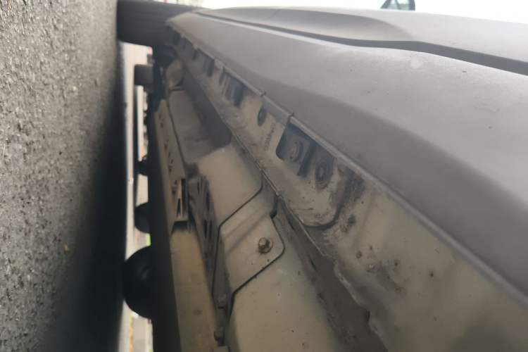 Used ORA iQ 2018 Smart Connectivity Model Chassis Rear Left