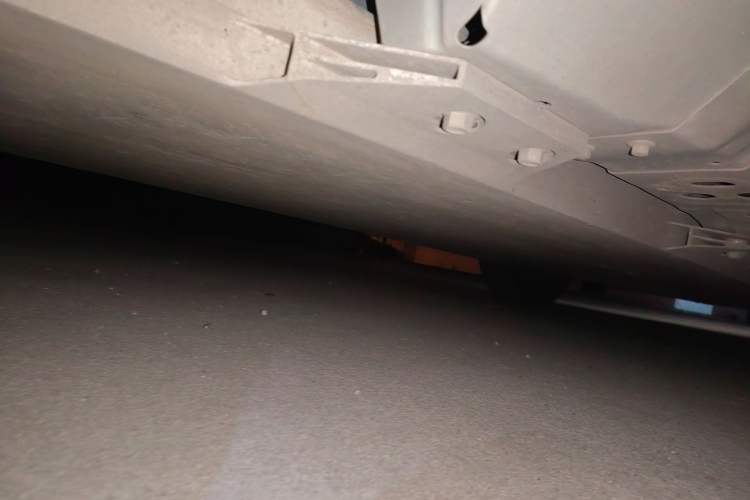 Used ORA iQ 2018 Smart Connectivity Model Chassis Rear Right