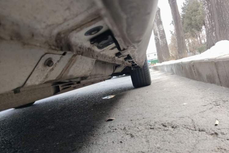 Used ORA iQ 2018 Smart Connectivity Model Chassis Rear Right