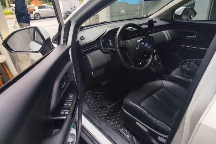 Used ORA iQ 2018 High-Range Version Smart Connectivity Model Driver Seat