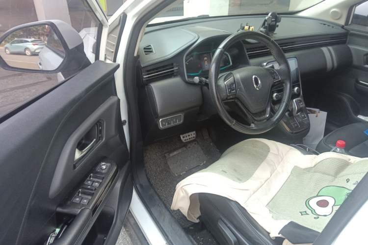 Used ORA iQ 2018 High-Range Version Smart Connectivity Model Driver Seat