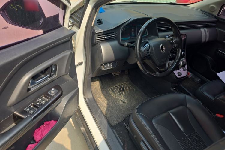 Used ORA iQ 2018 High-Range Version Smart Connectivity Model Driver Seat