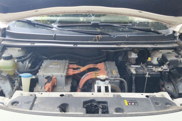 Used ORA iQ 2018 High-Range Version Smart Connectivity Model Engine Bay