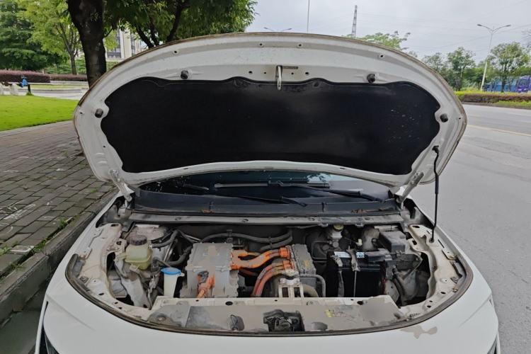 Used ORA iQ 2018 Smart Connectivity Model Engine Bay