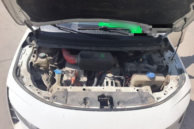 Used ORA iQ 2018 High-Range Version Smart Connectivity Model Engine Bay