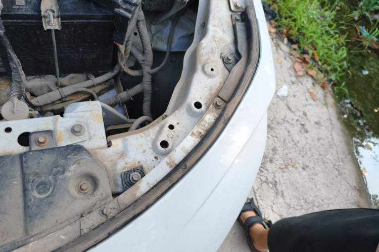 Used ORA iQ 2018 Smart Connectivity Model Engine Bay Left