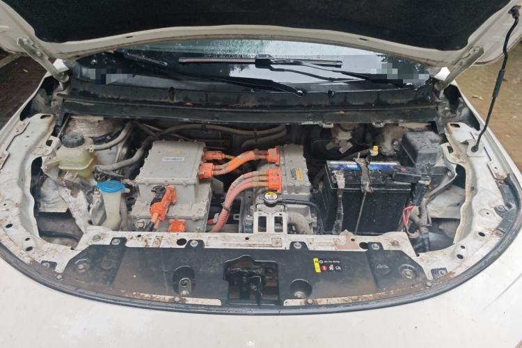 Used ORA iQ 2018 High-Range Version Smart Connectivity Model Engine Bay