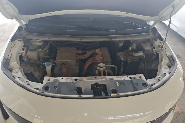 Used ORA iQ 2018 High-Range Version Smart Connectivity Model Engine Bay