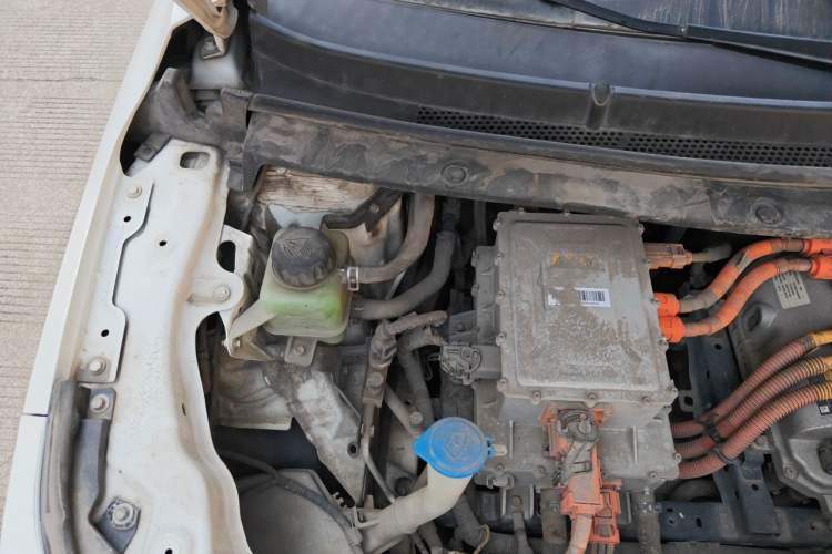 Used ORA iQ 2018 Smart Connectivity Model Engine Bay Right