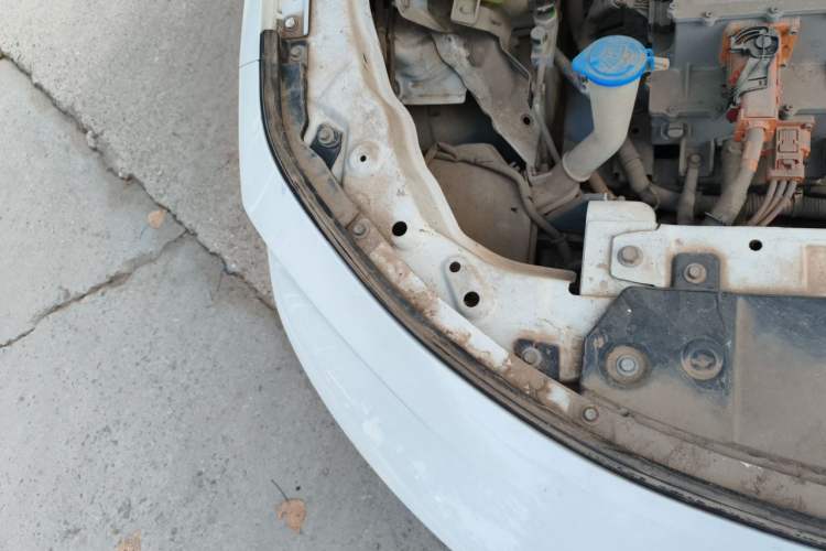 Used ORA iQ 2018 Smart Connectivity Model Engine Bay Right