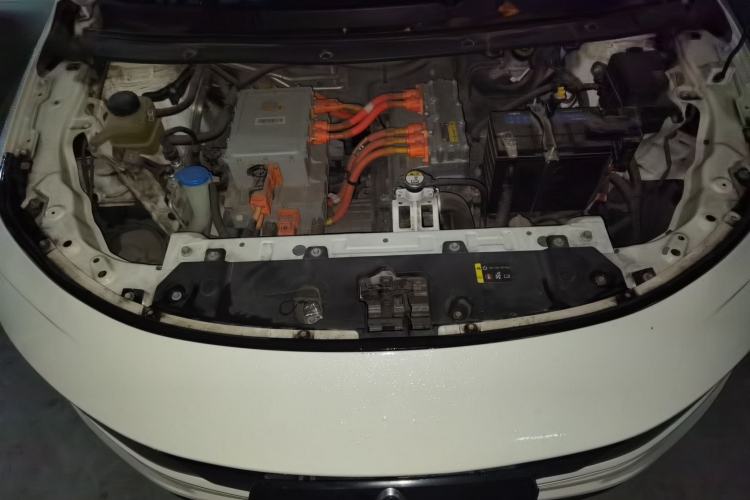 Used ORA iQ 2018 High-Range Version Smart Connectivity Model Engine Bay