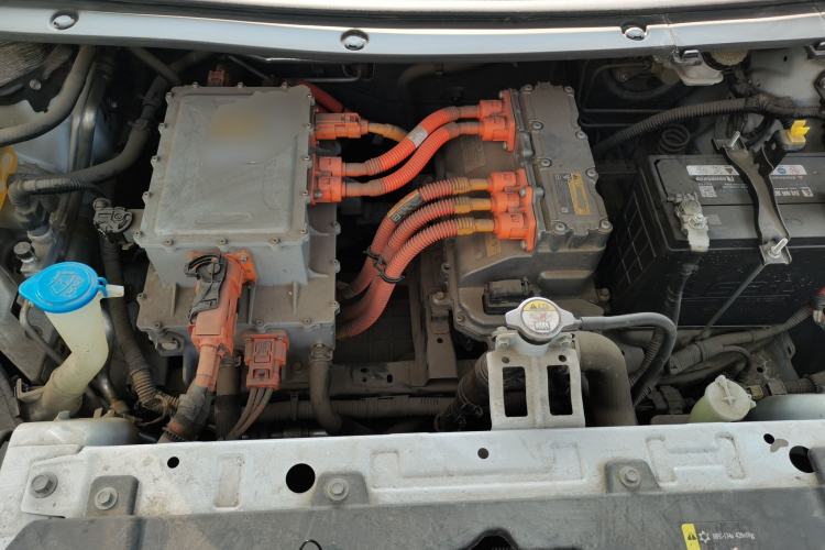 Used ORA iQ 2018 High-Range Version Smart Connectivity Model Engine Bay