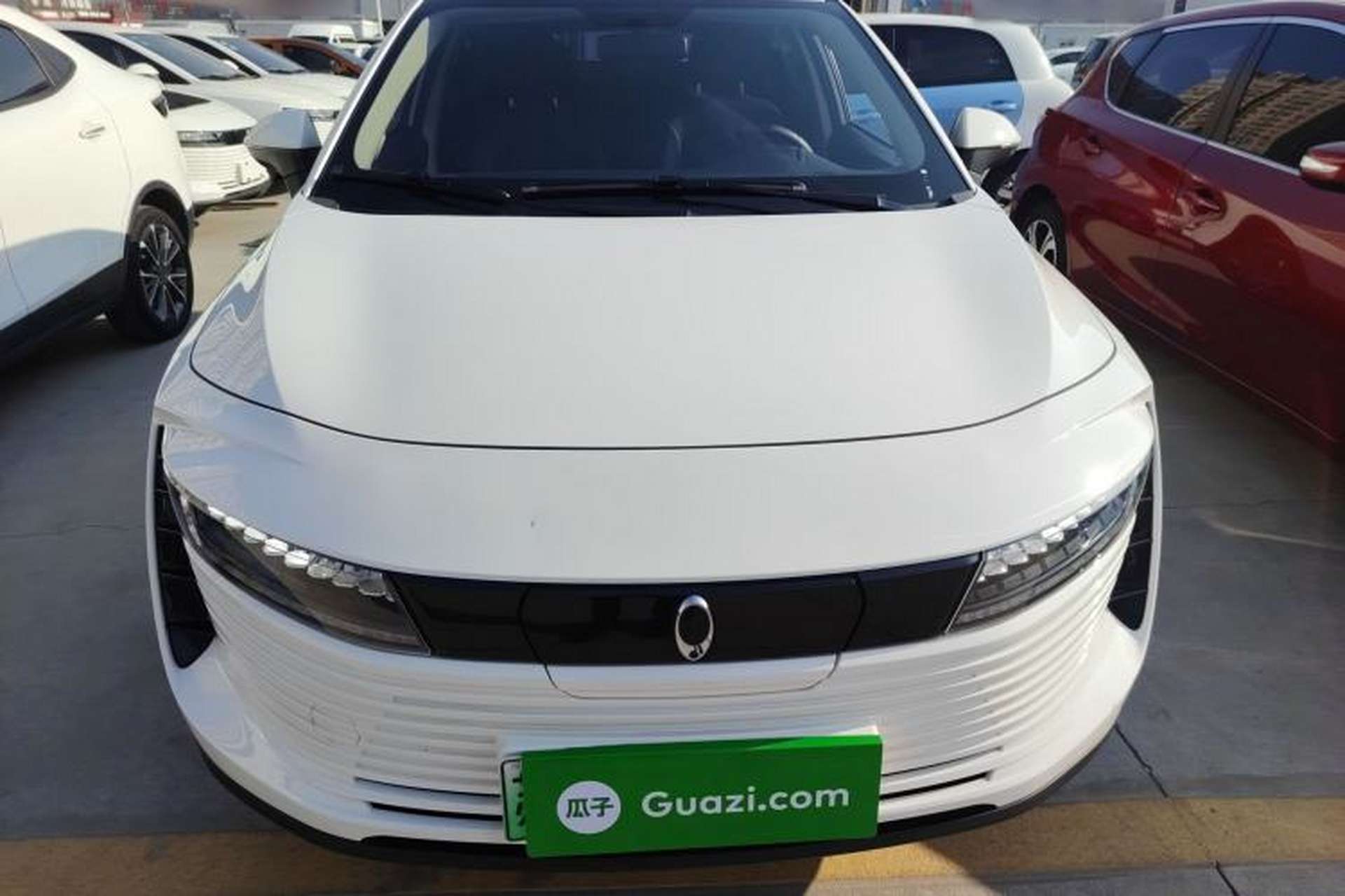 Used ORA iQ 2018 High-Range Version Smart Connectivity Model Exterior 1