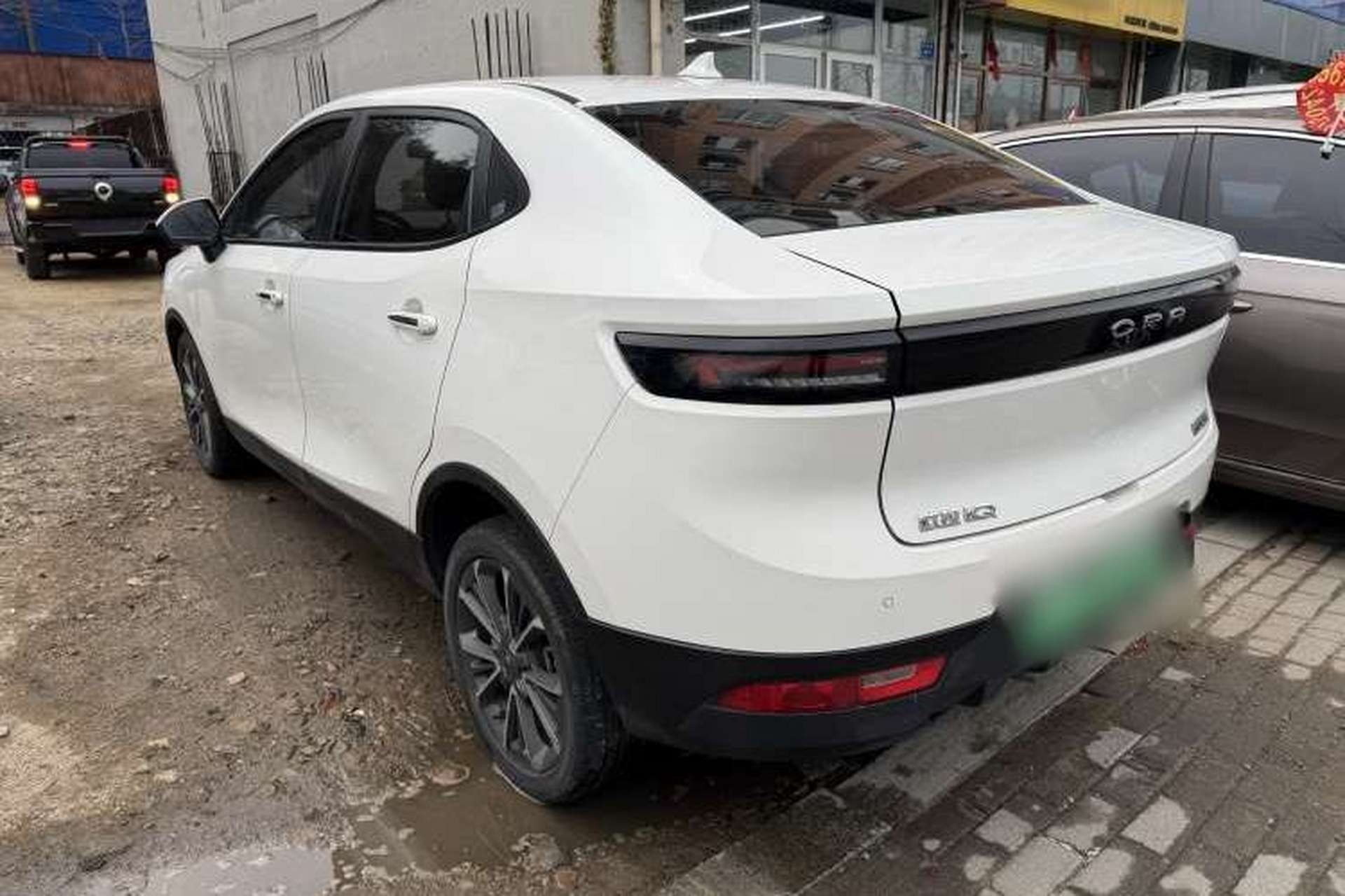 Used ORA iQ 2018 High-Range Version Smart Connectivity Model Exterior 3