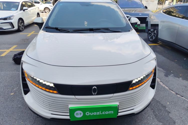 Used ORA iQ 2018 High-Range Version Smart Connectivity Model Front