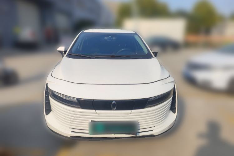 Used ORA iQ 2018 High-Range Version Smart Connectivity Model Front