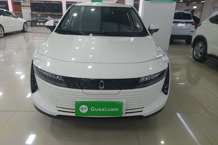 Used ORA iQ 2018 High-Range Version Smart Connectivity Model Front