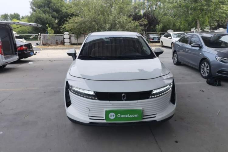 Used ORA iQ 2018 High-Range Version Smart Connectivity Model Front