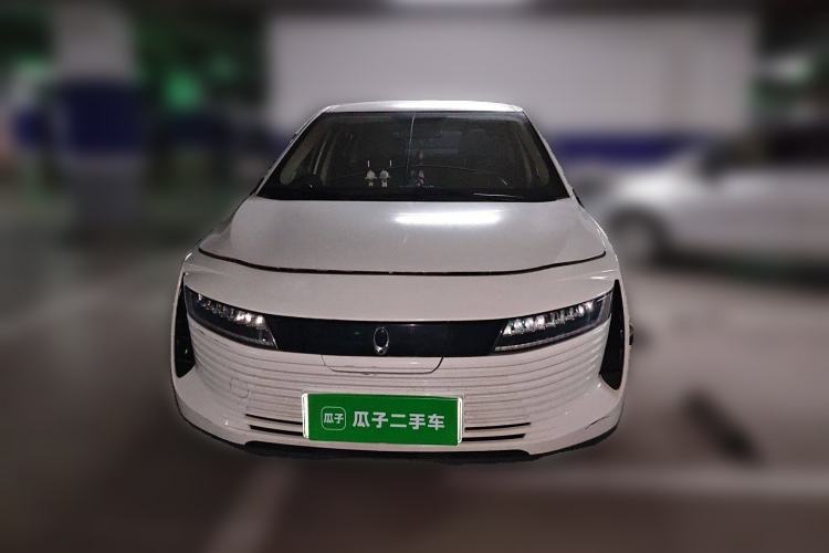 Used ORA iQ 2018 Smart Connectivity Model Front