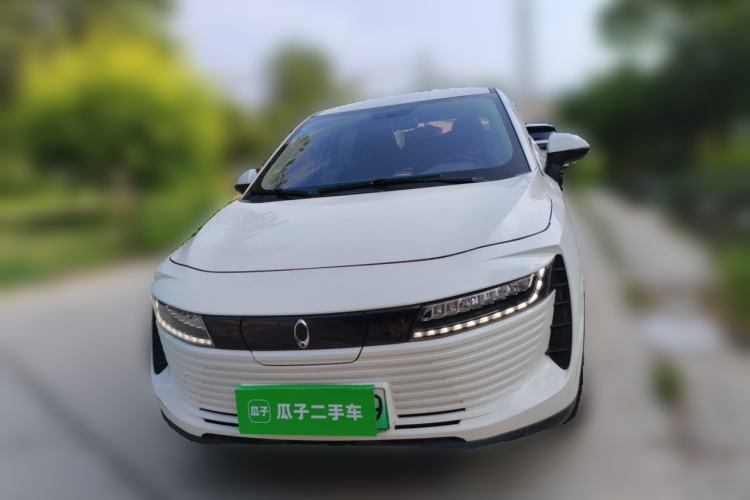 Used ORA iQ 2018 Smart Connectivity Model Front