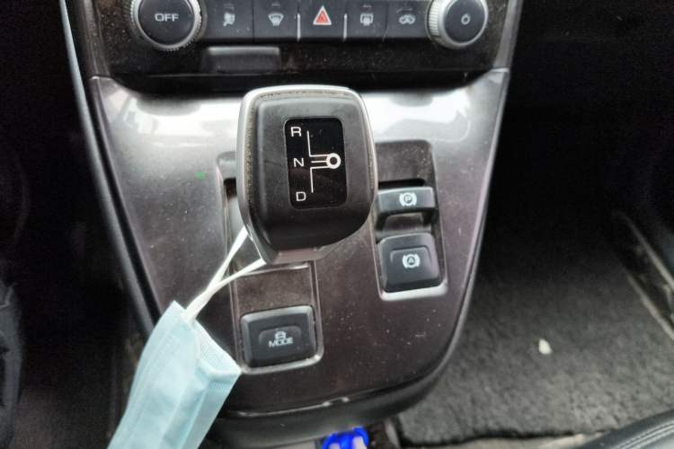 Used ORA iQ 2018 High-Range Version Smart Connectivity Model Gear Lever