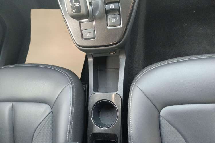 Used ORA iQ 2018 High-Range Version Smart Connectivity Model Gear Lever