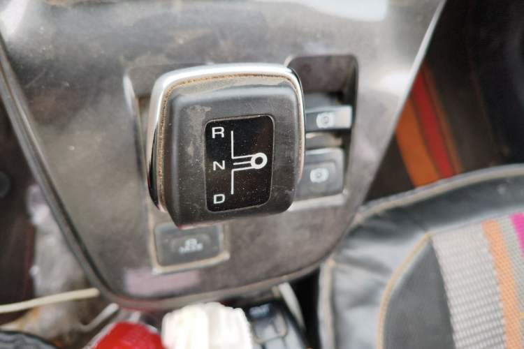 Used ORA iQ 2018 High-Range Version Smart Connectivity Model Gear Lever