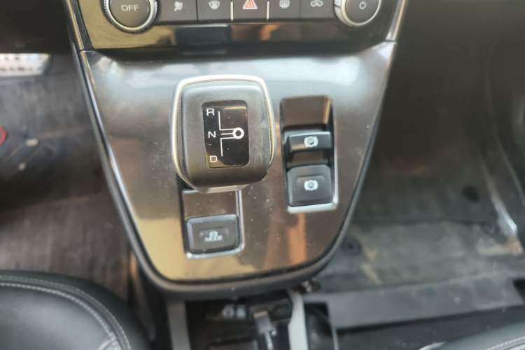 Used ORA iQ 2018 High-Range Version Smart Connectivity Model Gear Lever