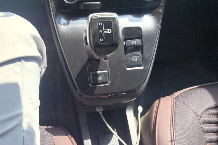 Used ORA iQ 2018 High-Range Version Smart Connectivity Model Gear Lever