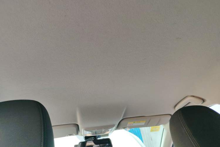 Used ORA iQ 2018 Smart Connectivity Model Headliner