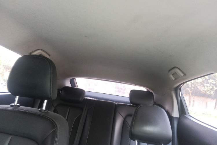 Used ORA iQ 2018 High-Range Version Smart Connectivity Model Headliner