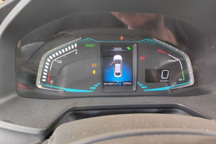 Used ORA iQ 2018 Ambitious Version Instrument Cluster