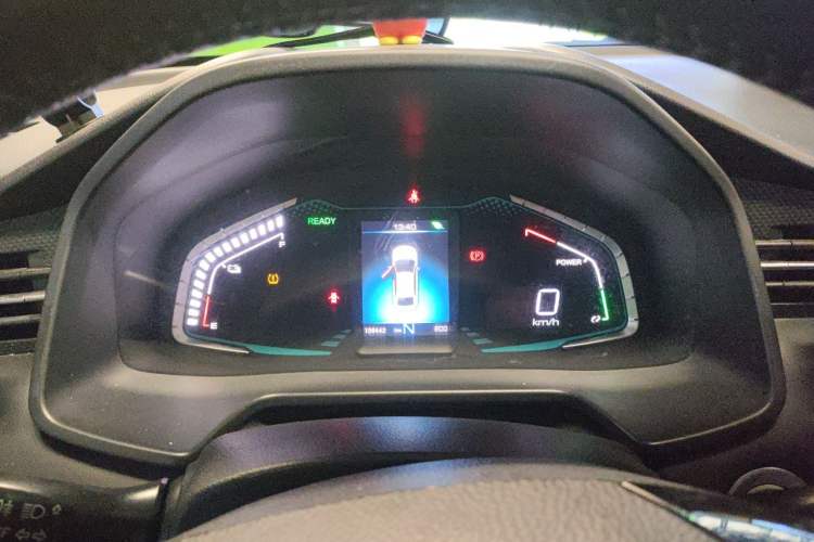 Used ORA iQ 2018 Smart Connectivity Model Instrument Cluster