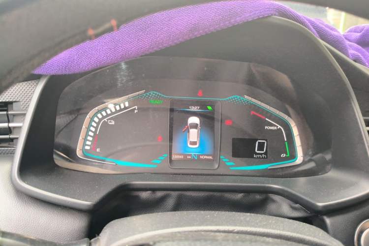 Used ORA iQ 2018 Smart Connectivity Model Instrument Cluster