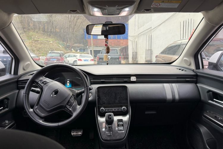 Used ORA iQ 2018 High-Range Version Smart Connectivity Model Interior 1