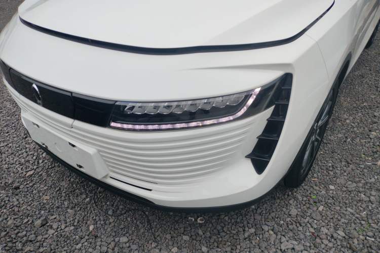Used ORA iQ 2018 High-Range Version Smart Connectivity Model Left Front Headlight