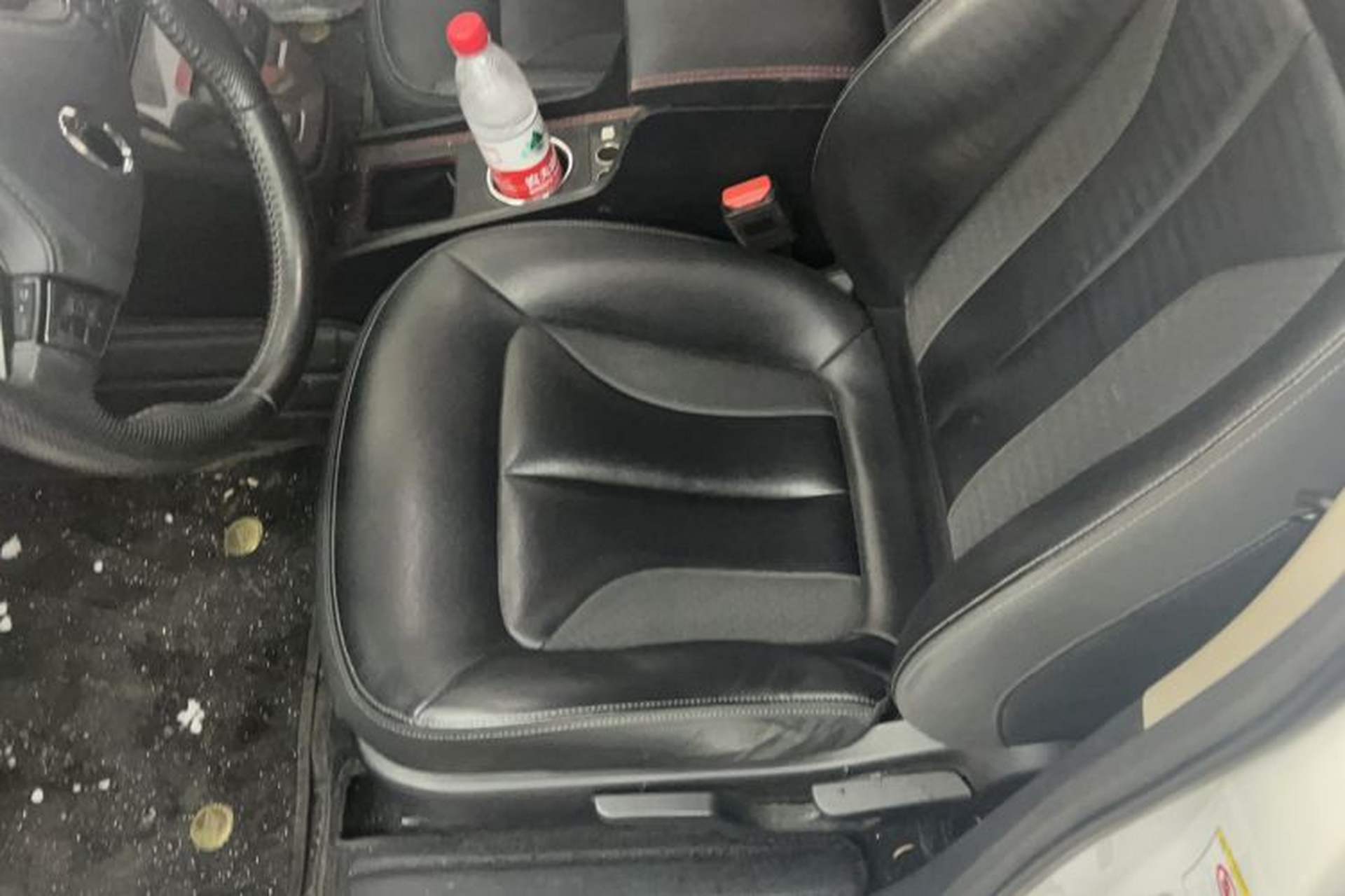 Used ORA iQ 2018 High-Range Version Smart Connectivity Model Left Front Seat