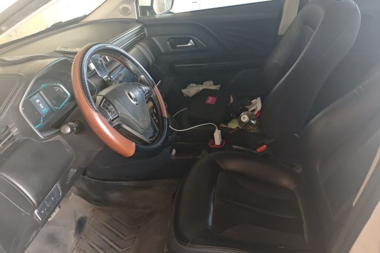Used ORA iQ 2018 High-Range Version Smart Connectivity Model Left Front Seat